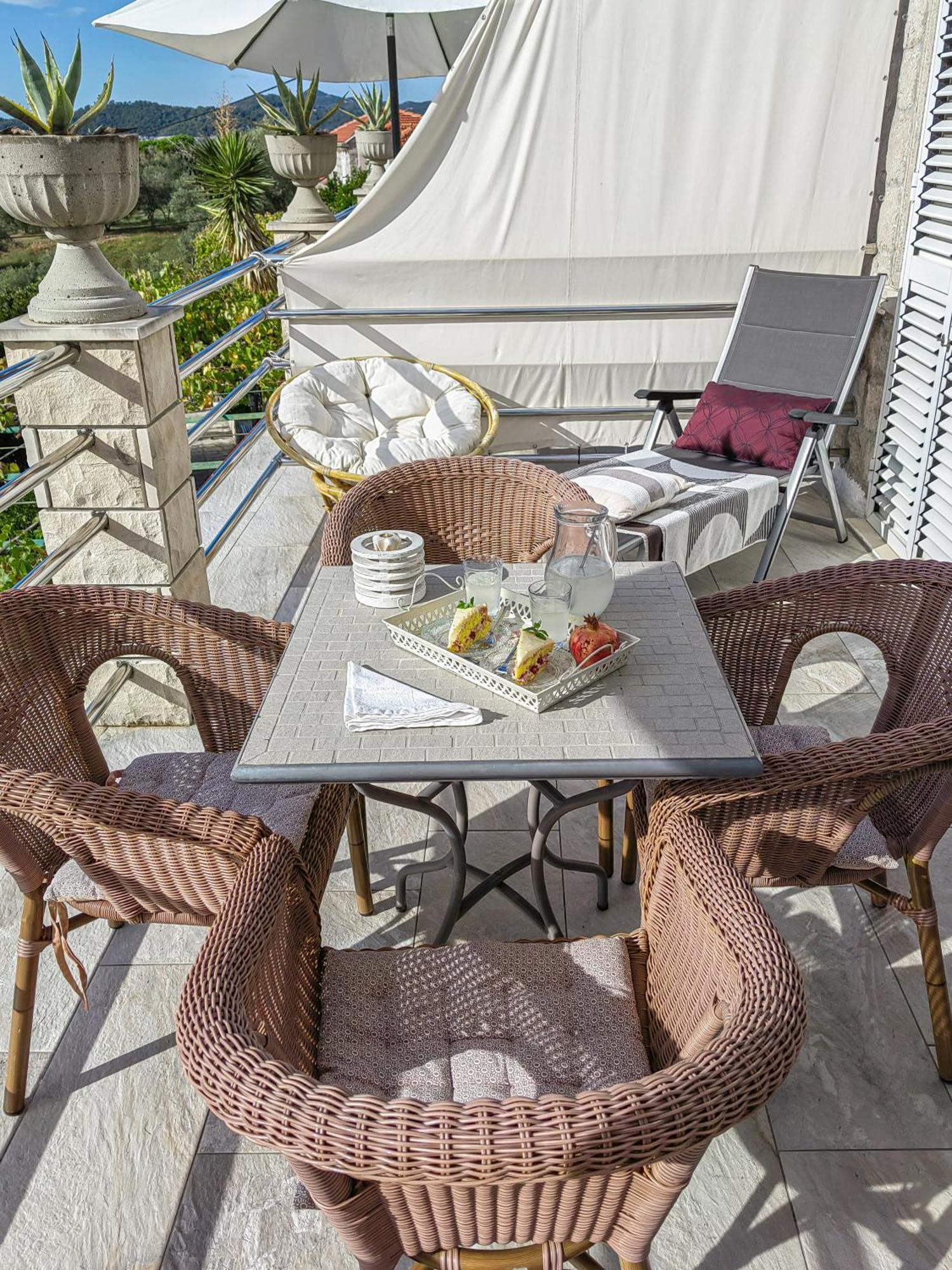 Apartment Beti Lopud Екстериор снимка